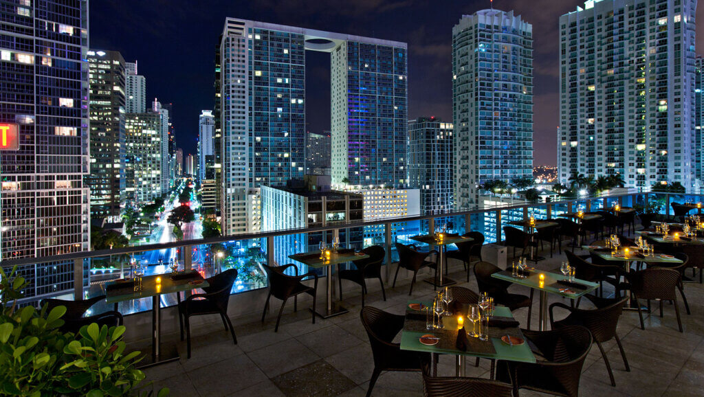 7 Amazing Dinner Places Near The Kimpton EPIC During WMC